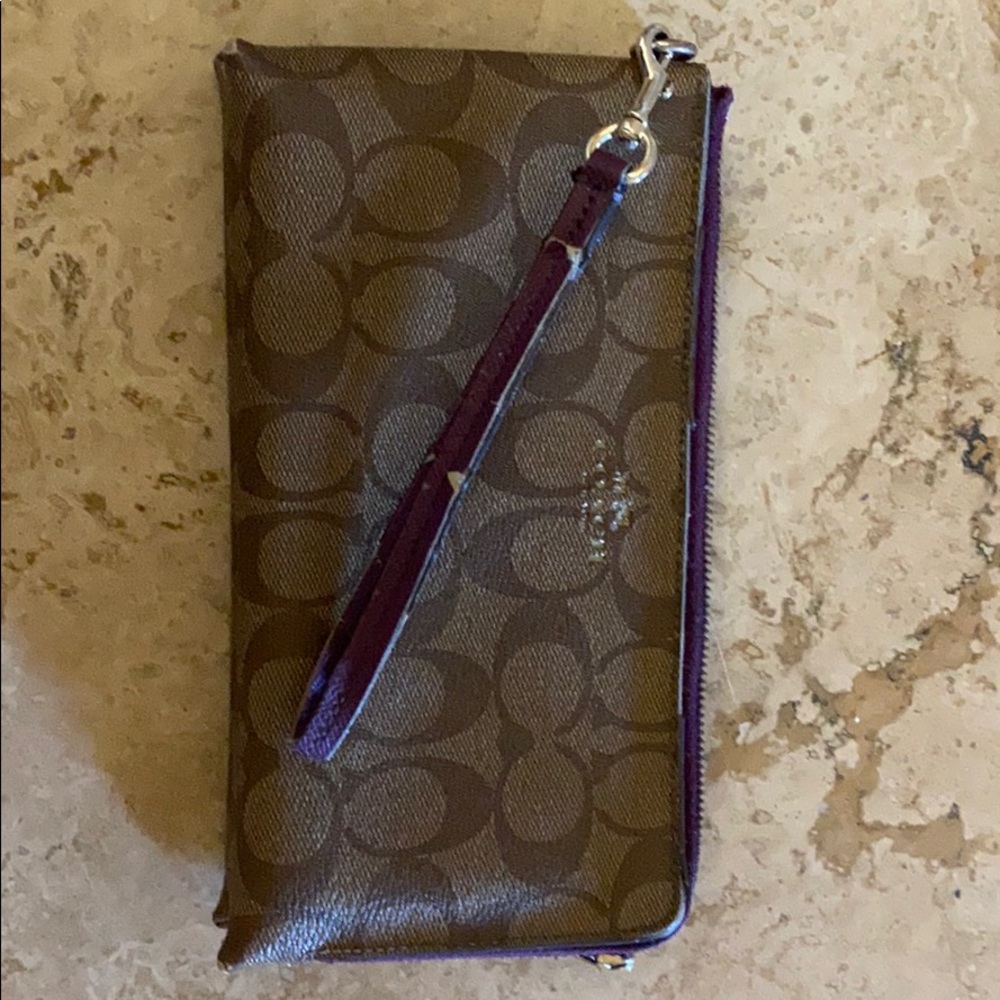 Used Coach gold tote plus wristlet - Picture 7 of 10